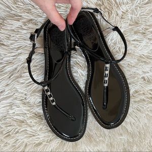 Vince Camuto thong sandals